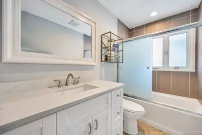 2327 Cleveland Street, Bellmore, NY 11710 - Photo 28