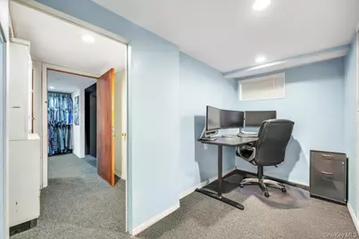 2327 Cleveland Street, Bellmore, NY 11710 - Photo 26