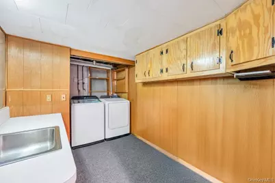 2327 Cleveland Street, Bellmore, NY 11710 - Photo 36