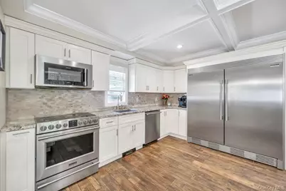 2327 Cleveland Street, Bellmore, NY 11710 - Photo 12