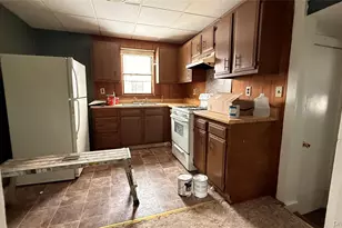 19 Bloomingburg Rd, Middletown, NY 10940 - Photo 4