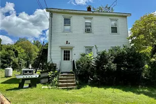 19 Bloomingburg Rd, Middletown, NY 10940 - Photo 2