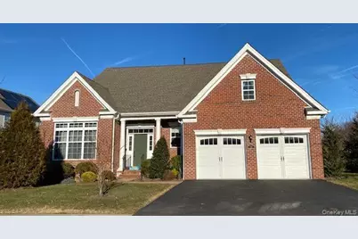 13 Tompkins Lane, Hopewell Junction, NY 12533 - Photo 1