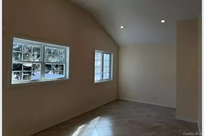 168 Woodycrest Drive, Farmingville, NY 11738 - Photo 6