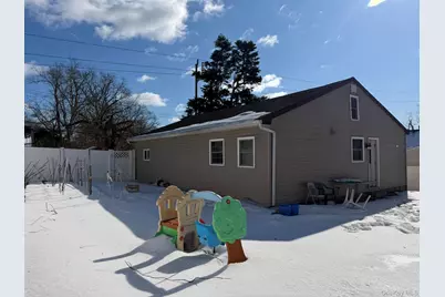 168 Woodycrest Drive, Farmingville, NY 11738 - Photo 16