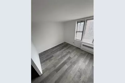 83-30 Vietor Avenue #727, Elmhurst, NY 11373 - Photo 6