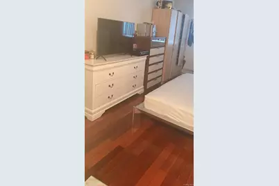 34-51 Leavitt Street #2B, Flushing, NY 11354 - Photo 4