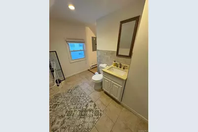 17 Cove Lane, Levittown, NY 11756 - Photo 8