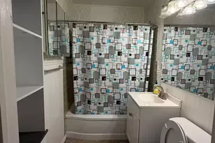 17 Cove Ln, Levittown, NY 11756 - Photo 6