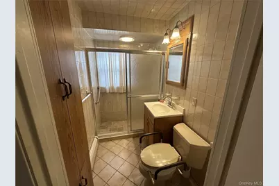 63 Morning Glory Road, Levittown, NY 11756 - Photo 8