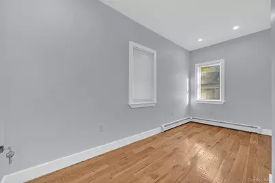 1852 Amethyst Street, Bronx, NY 10462 - Photo 10