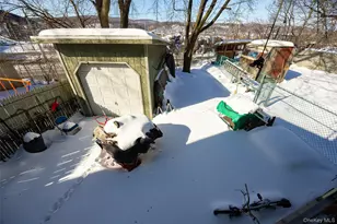 50 Albany St, Poughkeepsie, NY 12601 - Photo 16