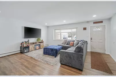 78 Miller Avenue, Port Jefferson Station, NY 11776 - Photo 2