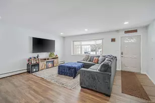 78 Miller Ave, Port Jefferson, NY 11776 - Photo 2