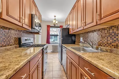 141 Woodmere Boulevard #5H, Woodmere, NY 11598 - Photo 10