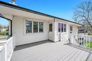 2 Valley Greens Dr, Woodmere, NY 11581 - Photo 20