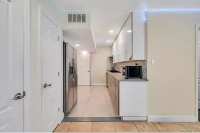 2 Valley Greens Drive, Valley Stream, NY 11581 - Photo 16