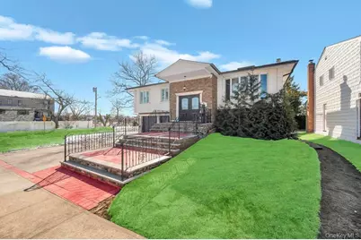 2 Valley Greens Drive, Woodmere, NY 11581 - Photo 30