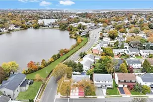 2 Valley Greens Dr, Valley Stream, NY 11581 - Photo 2