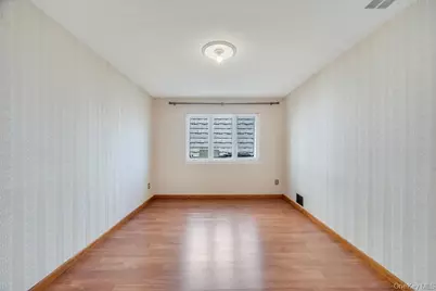 2 Valley Greens Drive, Woodmere, NY 11581 - Photo 28