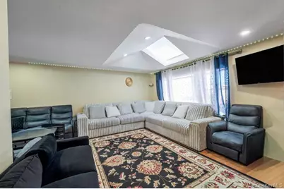 2 Valley Greens Drive, Woodmere, NY 11581 - Photo 6