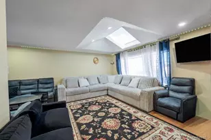 2 Valley Greens Dr, Woodmere, NY 11581 - Photo 6