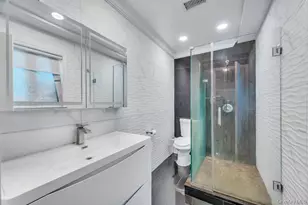 2 Valley Greens Dr, Woodmere, NY 11581 - Photo 22