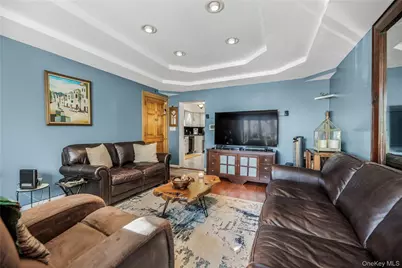 2415 St Raymonds Avenue, Bronx, NY 10461 - Photo 2