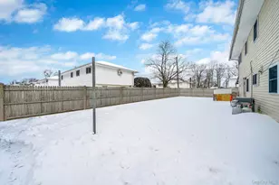 73 Olive St, Central Islip, NY 11722 - Photo 32