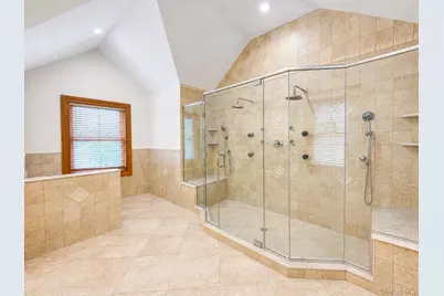 38 The Helm, East Islip, NY 11730 - Photo 36