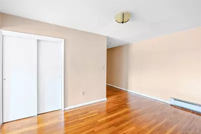 124 S Park Ave #2-S, Rockville Centre, NY 11570 - Photo 18