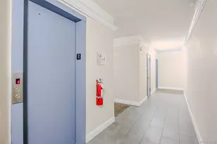 124 S Park Ave, Rockville Centre, NY 11570 - Photo 26