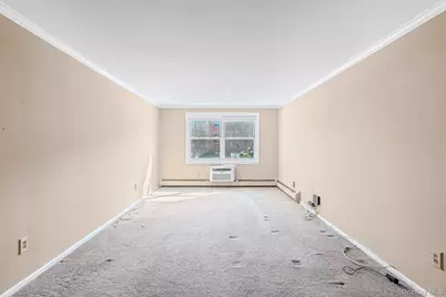 124 S Park Ave #2-S, Rockville Centre, NY 11570 - Photo 14