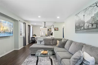 508 Michigan Street, Ronkonkoma, NY 11779 - Photo 4