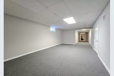 29 Pine Street, Port Jefferson, NY 11776 - Photo 20