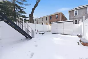 2919 Wallace Ave, Bronx, NY 10467 - Photo 16