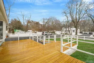 6 Noahs Path, Rocky Point, NY 11778 - Photo 4