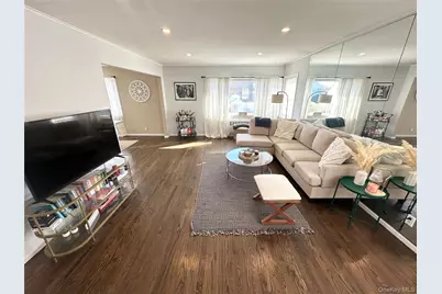 133 Cleveland Avenue #2nd Floor, Long Beach, NY 11561 - Photo 4