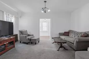 88-19 215th St, Queens Village, NY 11427 - Photo 8