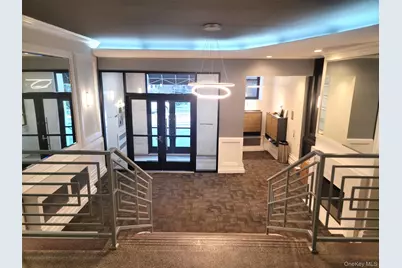 325 Main Street #5A, White Plains, NY 10601 - Photo 2