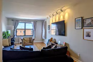 325 Main St, White Plains, NY 10601 - Photo 6