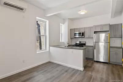 1047 Morris Avenue, Bronx, NY 10456 - Photo 6