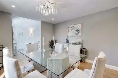 24 Hillcrest Avenue, Roslyn, NY 11576 - Photo 6
