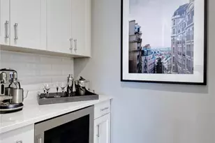 24 Hillcrest Ave, Roslyn, NY 11576 - Photo 8