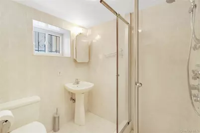 1651 W 11th Street, Brooklyn, NY 11223 - Photo 16