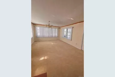 122 Rockaway Parkway, Valley Stream, NY 11580 - Photo 6