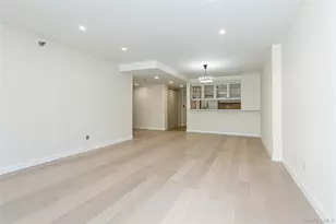 88 Cutter Mill Rd, Great Neck, NY 11021 - Photo 8