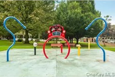 88 Cuttermill Road #418, Great Neck, NY 11021 - Photo 26