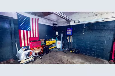 811 Violet Avenue, Hyde Park, NY 12538 - Photo 8