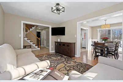 35 Wood Street, Poughkeepsie, NY 12603 - Photo 10